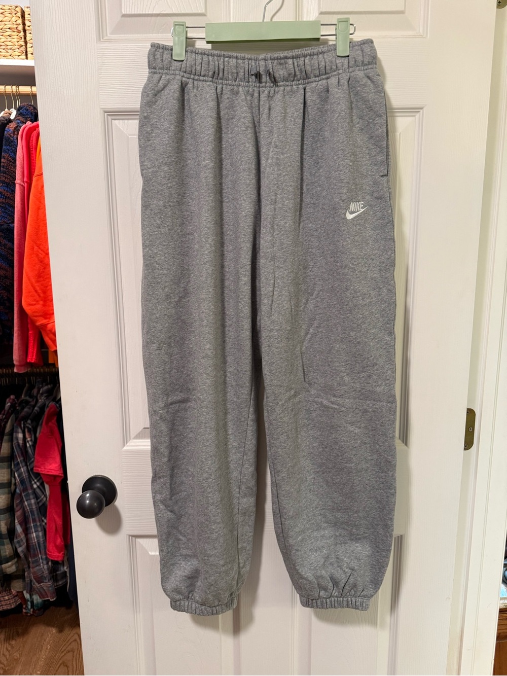 Nike Sportswear Oversized Club Fleece Sweatpants Gray Heather S NWOT